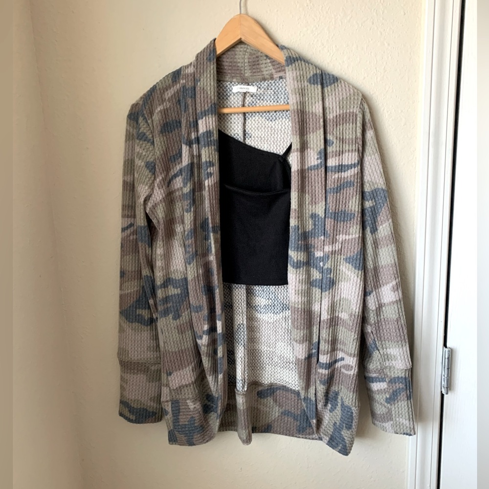 Maurice’s camo lightweight cardigan 🌼